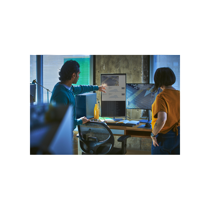 HP Z2 G9 Intel® Core™ i7 i7-14700 32 Go DDR5-SDRAM 1 To SSD NVIDIA RTX 2000 Ada Windows 11 Pro Tower Station de travail AI Workstation Noir