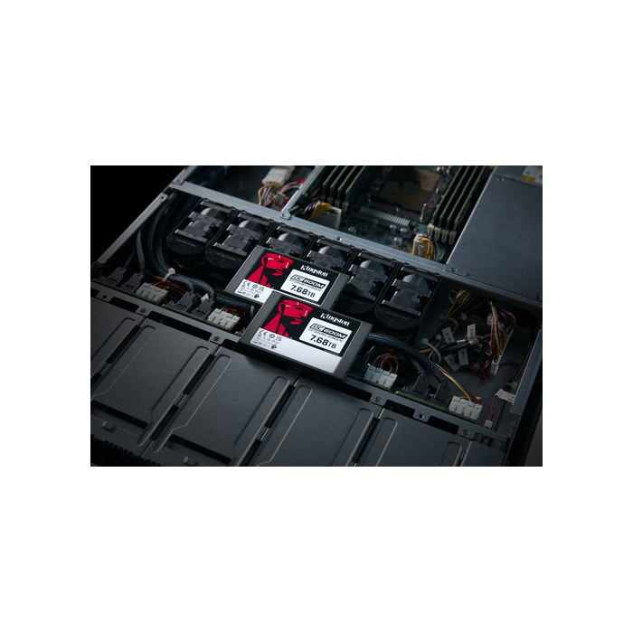 Kingston Technology SSD SATA Enterprise DC600M (usage mixte) 2,5” de 7 680 Go